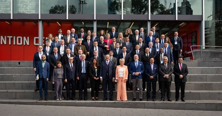 2025-2028 dönemi için belirlenen yeni üyeler ile birlikte Dünya Odalar Federasyonu Genel Konsey toplantısı Avustralya’nın Melbourne şehrinde gerçekleştirildi.​