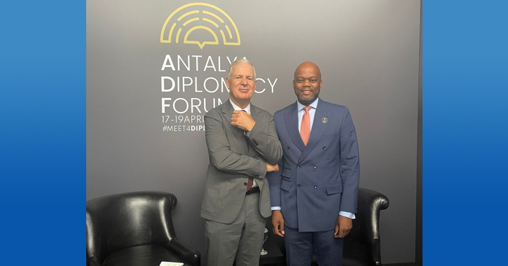 ICC Genel Sekreteri John Denton, Antalya Diplomasi Forumu kapsamında; Afrika Kıtası Serbest Ticaret Bölgesi (AfCFTA) Genel Sekreteri Wamkele Mene ile görüştü
